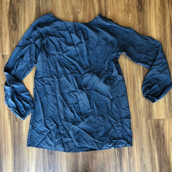 Club Monaco Navy Blouse Poet Sleeve - Picture 5 of 6